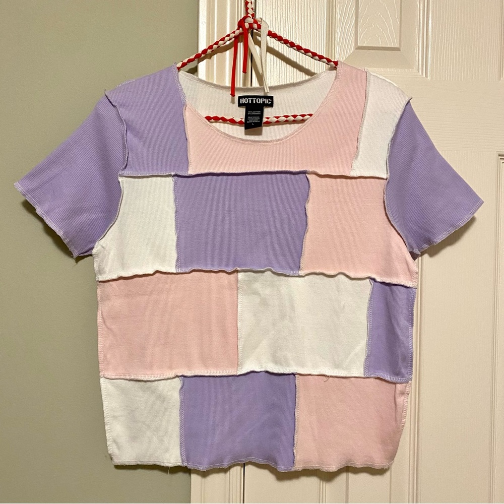 Hot Topic Pastel Squares T-Shirt